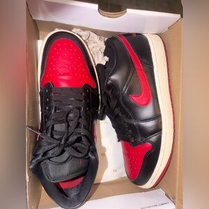Jordan Low-Top Sneakers in Black & Red